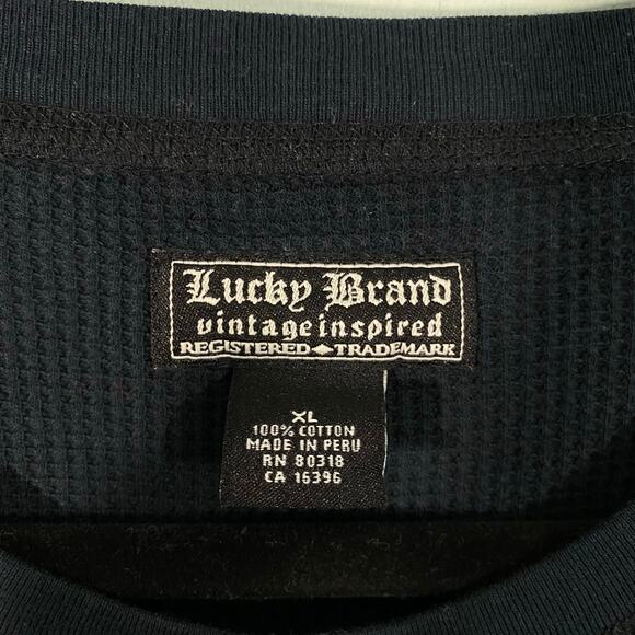 Vtg Y2K Lucky Brand Men Navy Skull Graphics Waffle Knit Long Sleeve Top Size XL - Picture 5 of 8